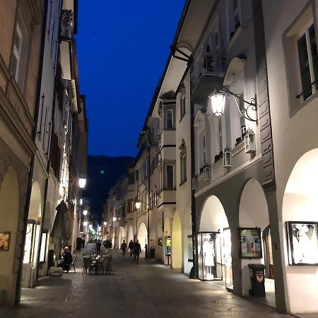 City Apartments Portico Meran Buitenkant foto